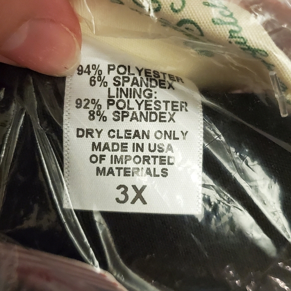 BNWT Jasmin Romper in Black Widow Spiderweb Print | Laura Byrnes in a 3x - Picture 8 of 12